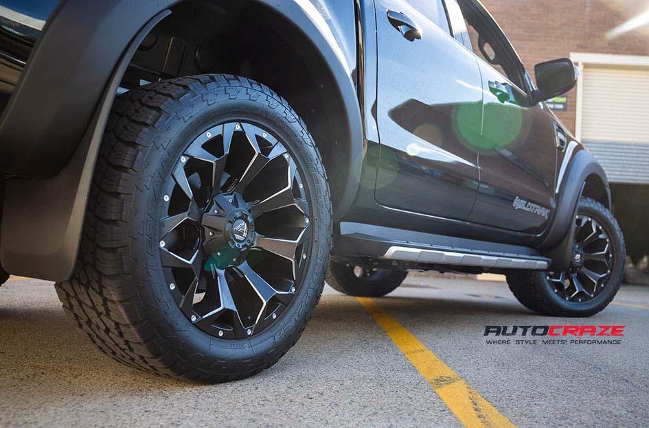 FORD RANGER ASSAULT GLOSS BLACK MILLED ACCENTS
